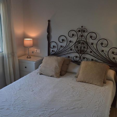 Seafront Recently Renovated Apartments Benalmádena Kültér fotó